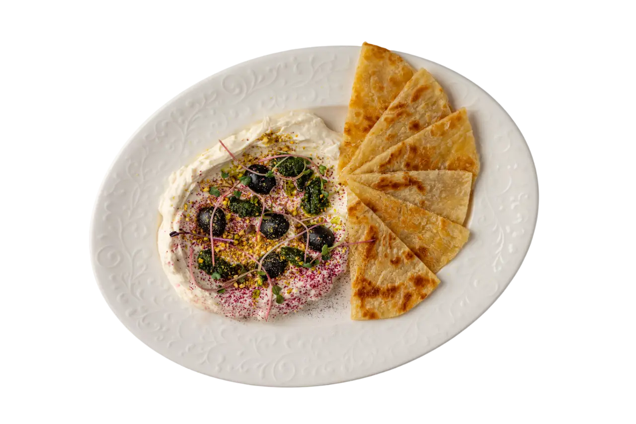 Изображение Лабне с кавказским песто и фисташками