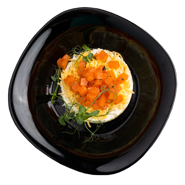 Салат с форелью