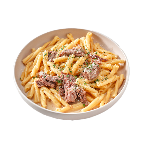 Казаречче с томлеными телячьими щечками